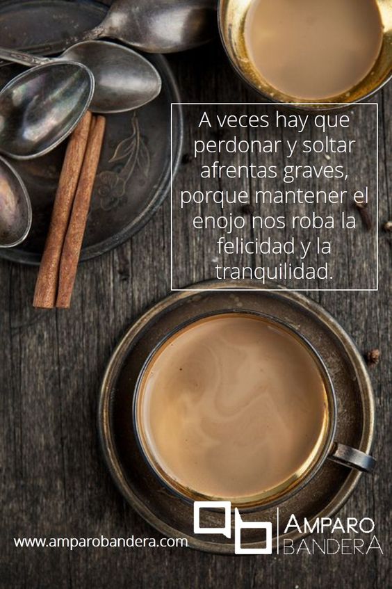 Imágenes de Buenos Días con Café y Flores